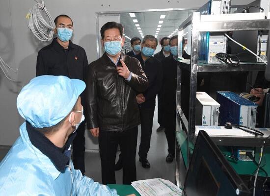 三晉長城下，太原云廠啟新篇 山西書記考察計算機技術培訓工作